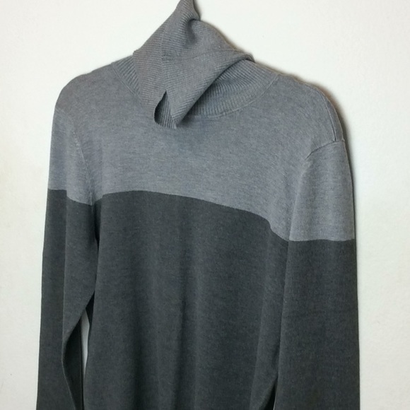 Calvin Klein Sweaters - Calvin Klein Womens Turtleneck Sweater Grey on Grey  Sz Large NWT